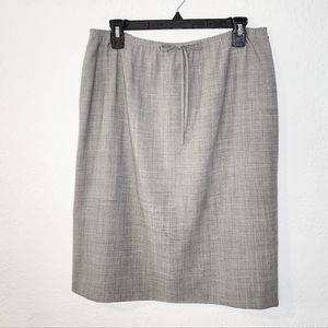 Akris Gray Pencil Skirt Sz 12 Lined w Hidden Zipper, Stretchy Waist w Tie